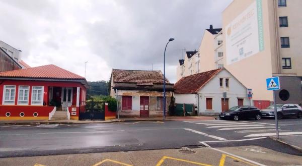 Terreno en avenida Vilaboa