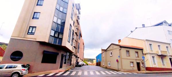 Terreno en avenida Vilaboa