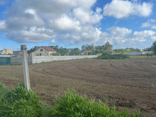 Terreno en Lugar Bretal, 150