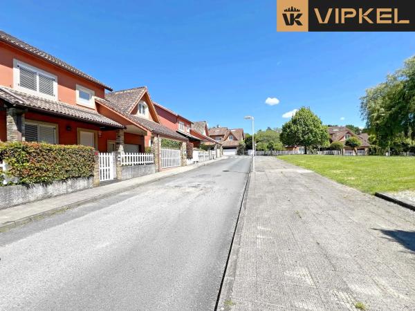 Terreno en calle do Pintor Sucasas