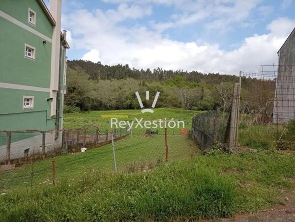 Terreno en calle da Burata