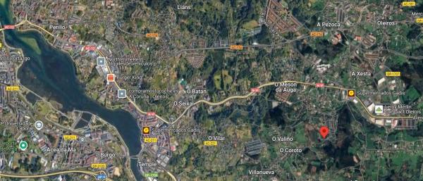 Terreno en calle Xornaleiros