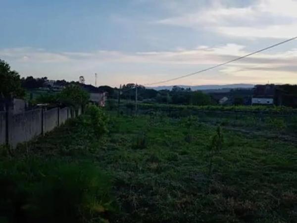 Terreno en calle de Arriba