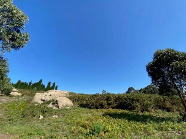 Terreno en Lugar Comeanda