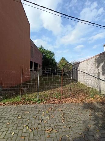 Terreno en avenida Vilaboa, 68