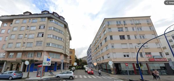 Terreno en calle Mosteiro de Sobrado, 2