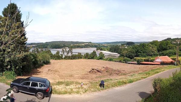 Terreno en calle Parroquia de Moruxo, 35