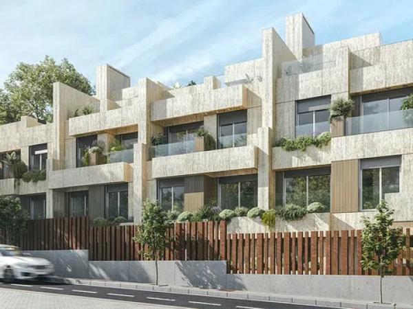 Chalet adosado en venta en del Santo Ángel, 79