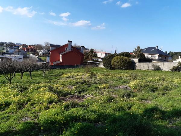 Terreno en calle Lagarteiras
