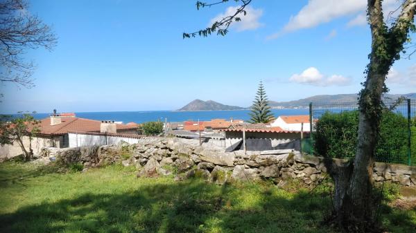 Terreno en calle Outeiro Alto, 35