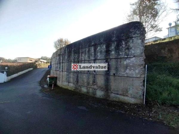 Terreno en calle Menciñeiros s/n