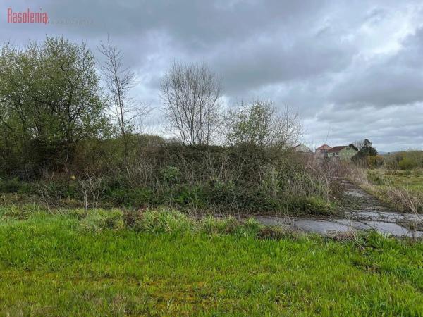 Terreno en Coristanco