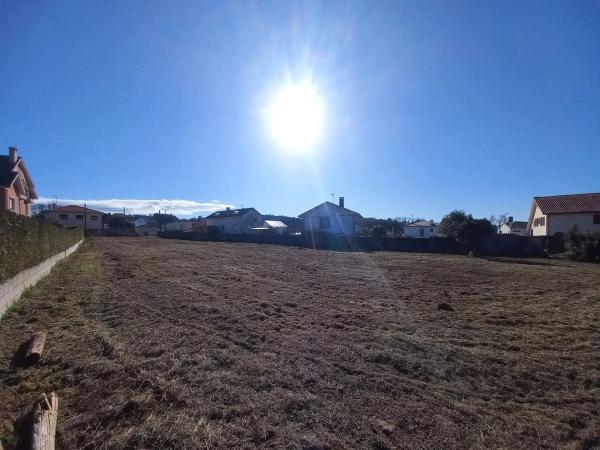 Terreno en Arillo, 5