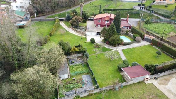 Terreno en calle Manuel Murguía, 16 ---b