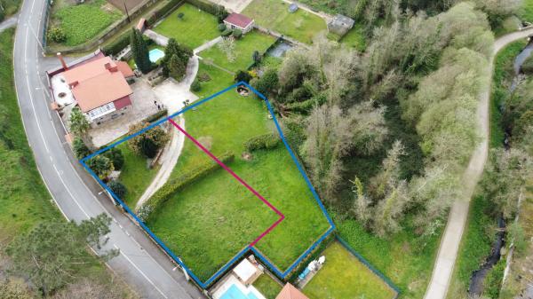 Terreno en calle Manuel Murguía, 16 ---b