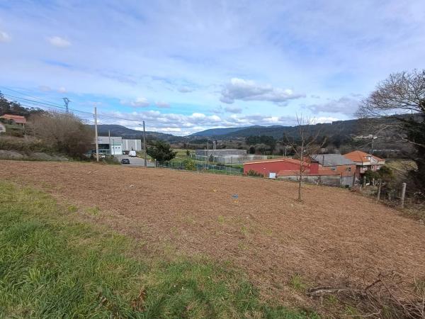 Terreno en calle Capela, 14