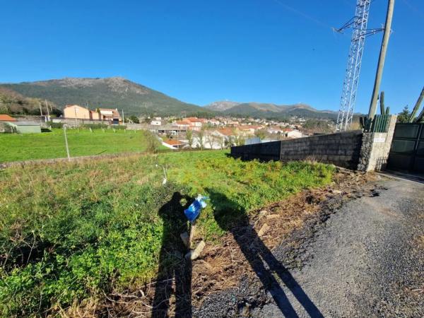 Terreno en Ponte Barbanza, 39