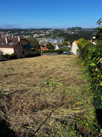 Terreno en calle Vigovidin