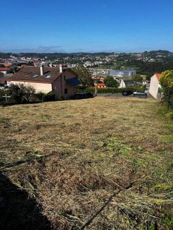 Terreno en calle Vigovidin