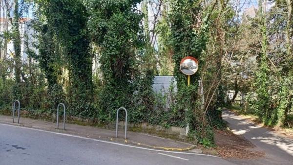 Terreno en calle Lodeiro