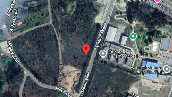 Terreno en avenida Muiño Vello