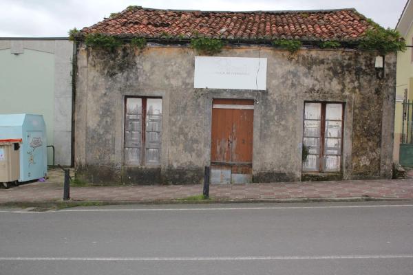 Terreno en calle de Os Corzás