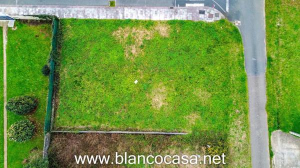 Terreno en Carballo