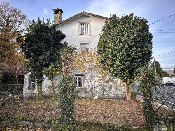 Terreno en avenida dos Ánxeles