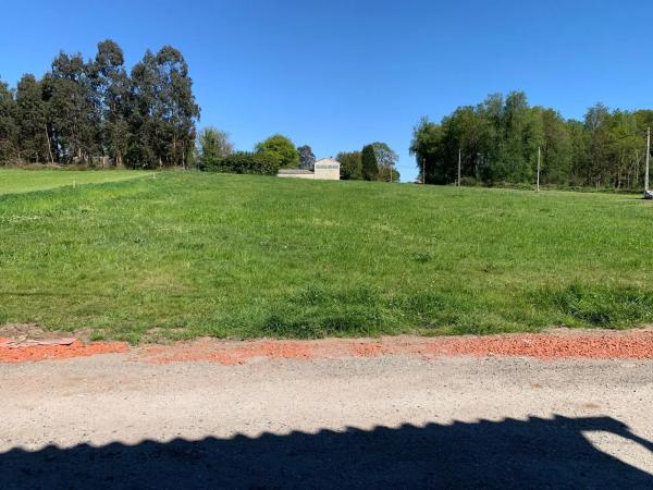 Terreno en calle Outeiro, 5