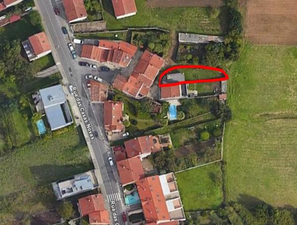 Terreno en calle das Casas Novas
