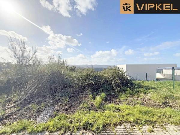 Terreno en calle Victoria Kent