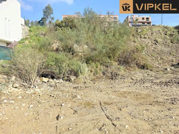 Terreno en calle Victoria Kent