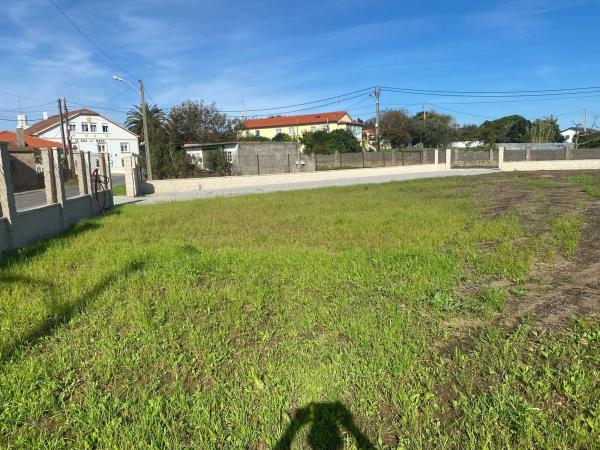 Terreno en camino Lugar Aldea Núcleo, 54