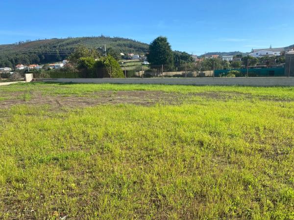 Terreno en camino Lugar Aldea Núcleo, 54