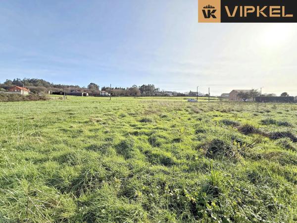 Terreno en calle de Marrozos