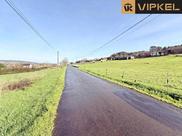 Terreno en calle de Marrozos