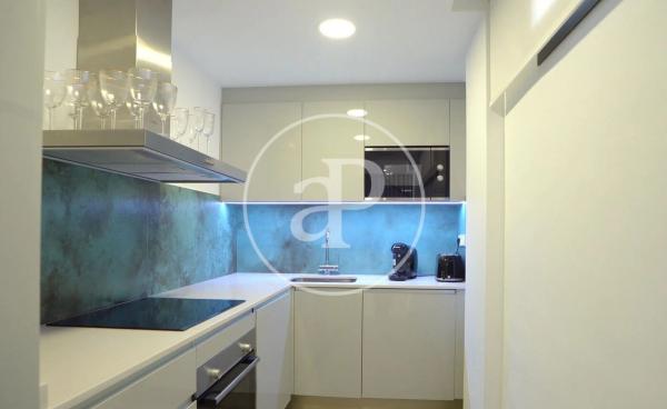 Chalet adosado en calle Edeta