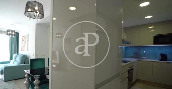 Chalet adosado en calle Edeta