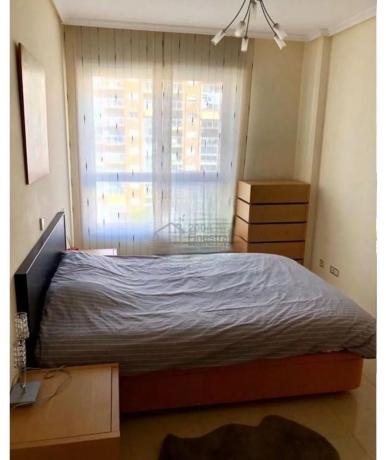 Piso en avenida Rosa de los Vientos