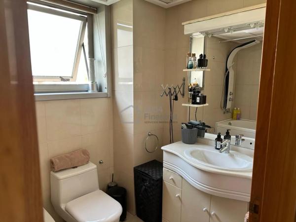 Piso en avenida Rosa de los Vientos