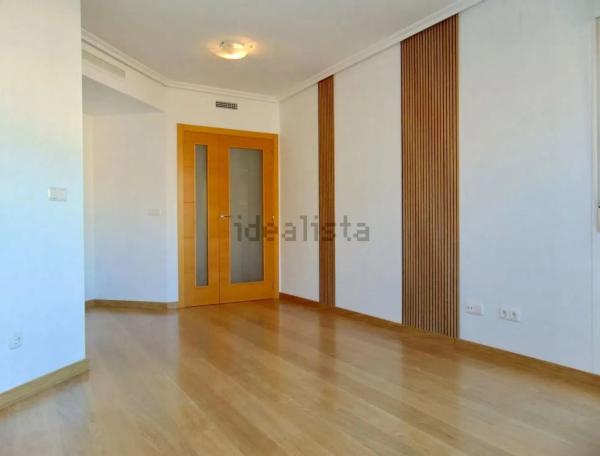 Piso en Barrio Las Azaleas - Alkadir