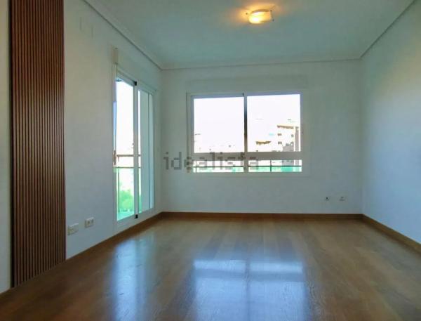 Piso en Barrio Las Azaleas - Alkadir