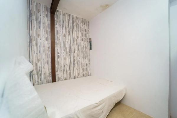 Casa independiente en calle Almirant Estrada