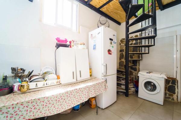 Casa independiente en calle Almirant Estrada