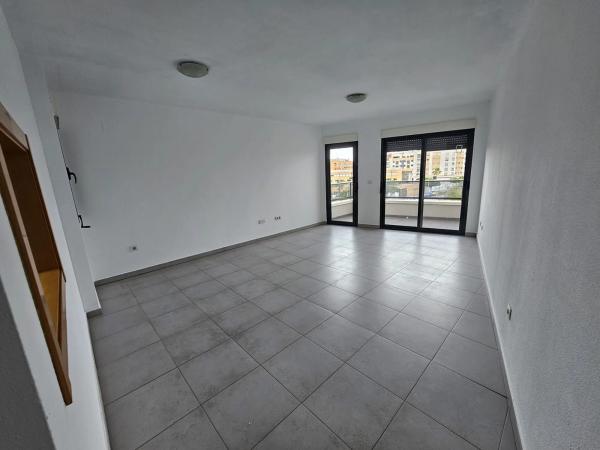 Piso en avenida Ensenyants de la Vila