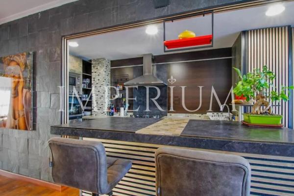 Piso en calle Guadalest