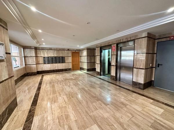 Piso en calle Xaloc, 2