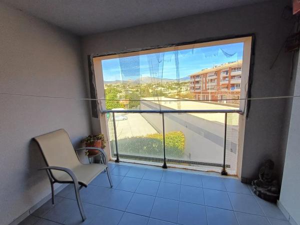 Piso en calle Benimantell, 1