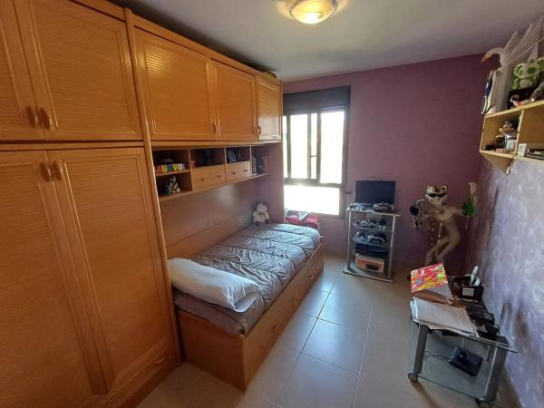 Piso en calle Benimantell, 1