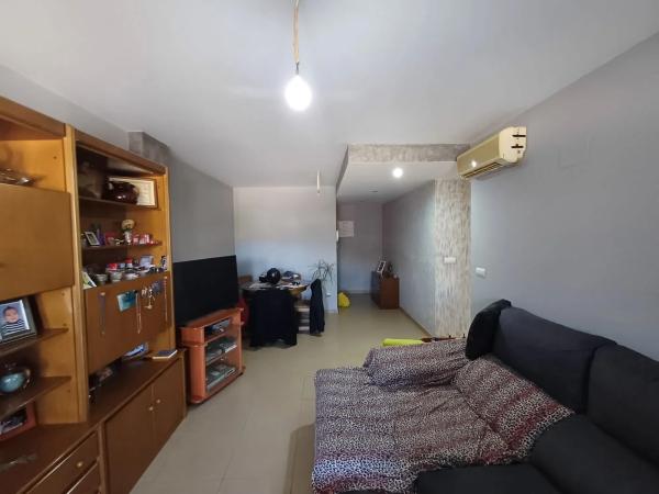 Piso en calle Benimantell, 1